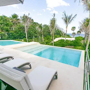 Casa Blanca By The Caribbean Sea Akumal